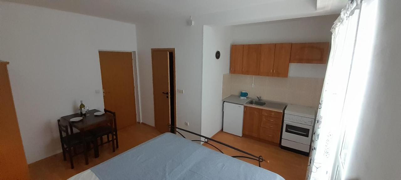 Apartmani Kljunak 자톤 외부 사진
